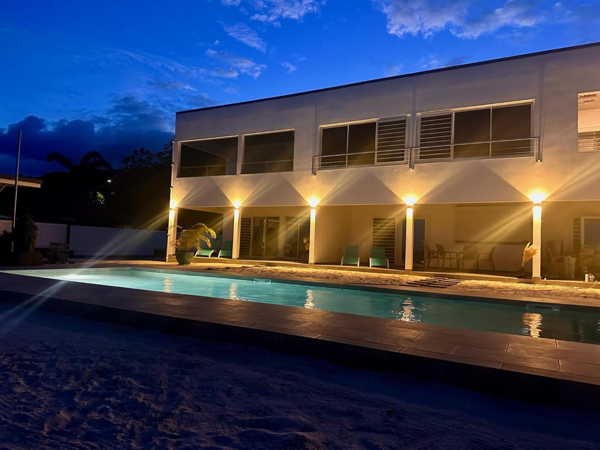 Pension Irivai Appartement Puatou 1 Chambre Bord De Mer Uturoa Buitenkant foto