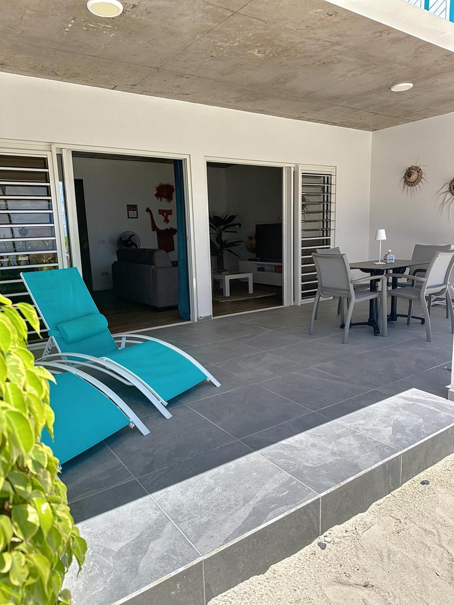 Pension Irivai Appartement Puatou 1 Chambre Bord De Mer Uturoa Buitenkant foto